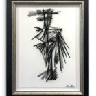 Leon Löwentraut Excuse Me 56 x 75 cm Kohlezeichnung auf Papier signiertes Unikat mit stilisierter Figur aus schwarzen Linien und Schraffuren auf weißem Hintergrund.