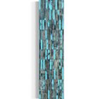 Petra Rös-Nickel K1 turkoise – abstrakte Mischtechnik mit vertikalen türkisfarbenen Rechtecken auf dunklem strukturiertem Hintergrund.