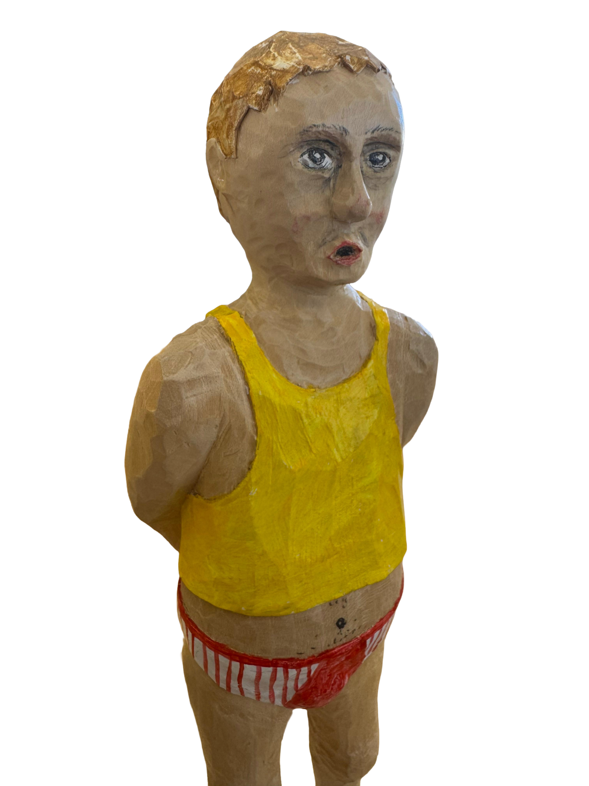 Günter Hinrichs-Selle, „Heinz“, farbig gefasste Lindenholzskulptur in gelbem Oberteil, signiertes Unikat, Höhe 30 cm