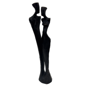 Abstrakte Bronze-Skulptur „In amore III“ von Nando Kallweit – zwei eng verbundene Figuren