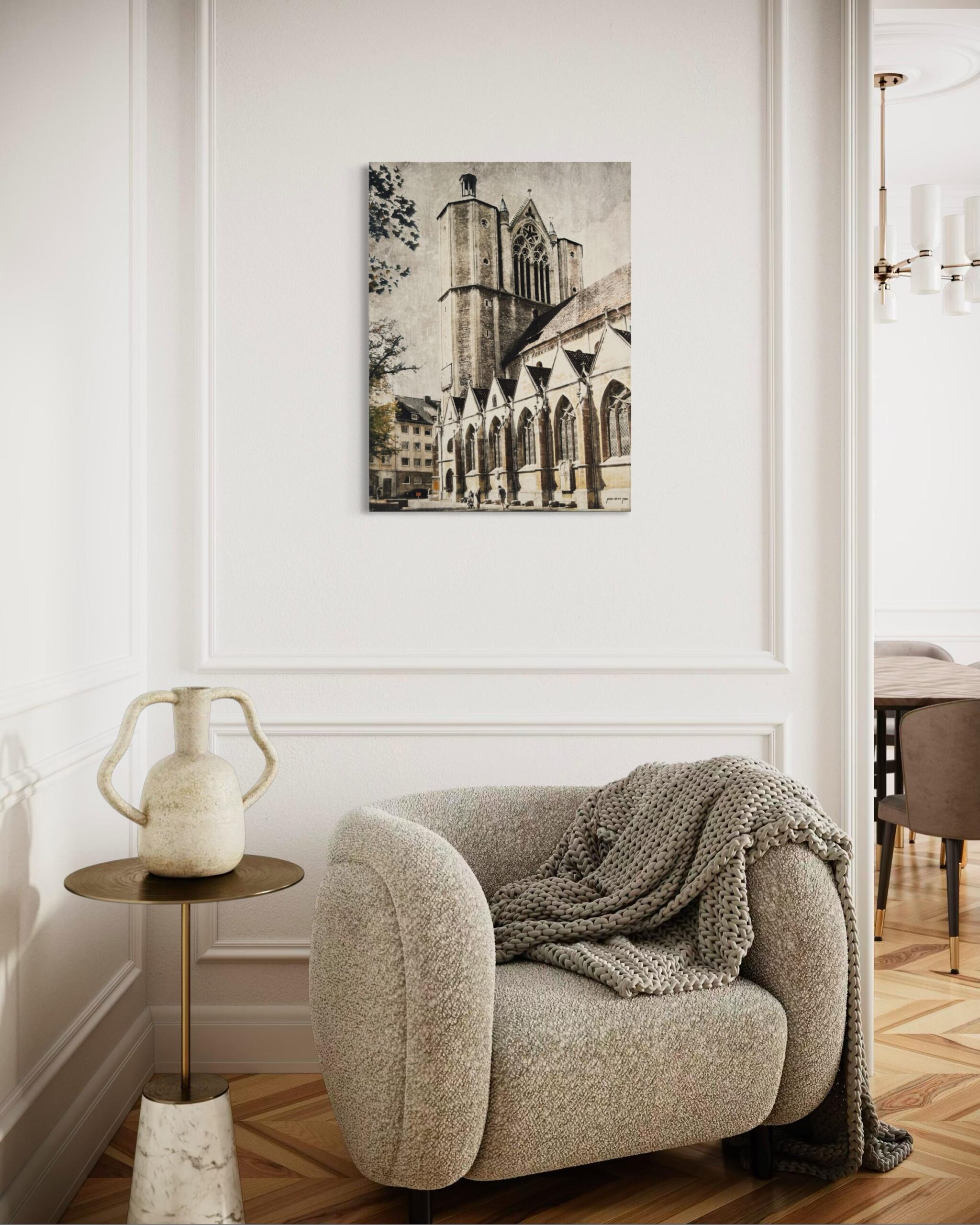 Regina Porip, „Braunschweig“, fotografische Collage mit historischer gotischer Kirchenarchitektur, Giclée-Druck auf Leinwand, 80 × 60 cm